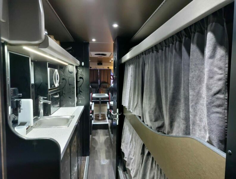 Tourbus Le skull