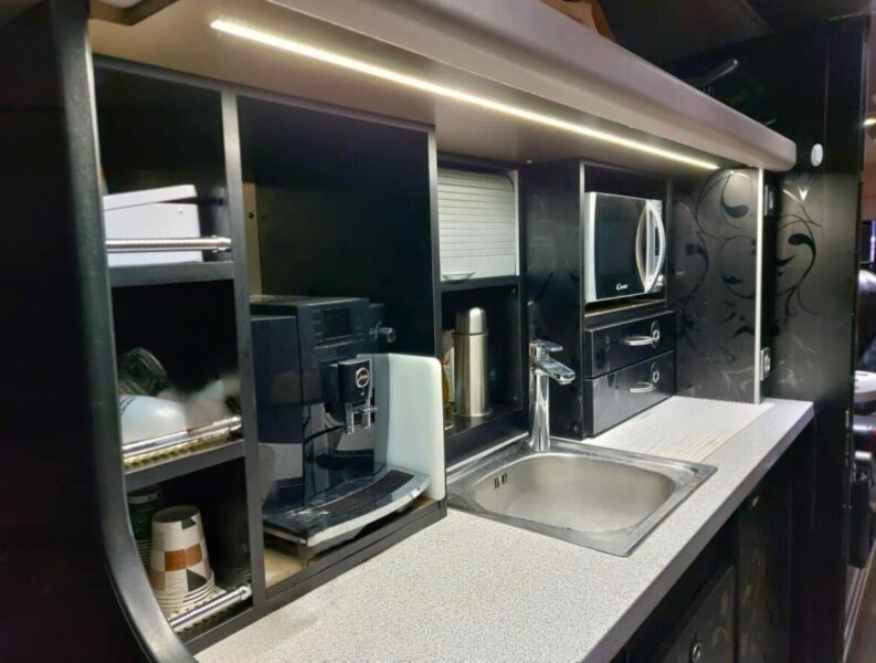 Tourbus Le skull